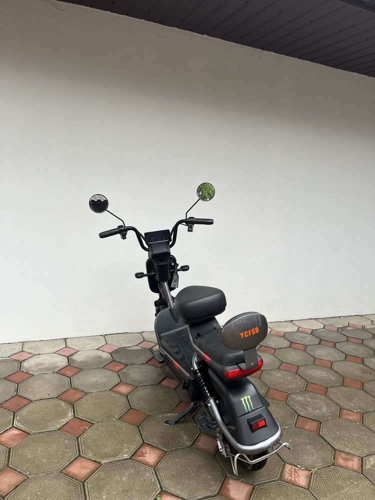 Електроскутер New Bike