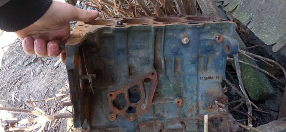 Блок м47N2 BMW двигуна гільзи циліндри