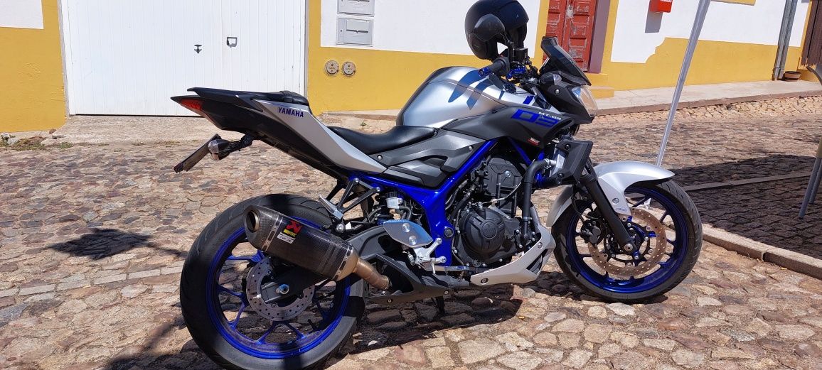 Vendo YAMAHA MT 03