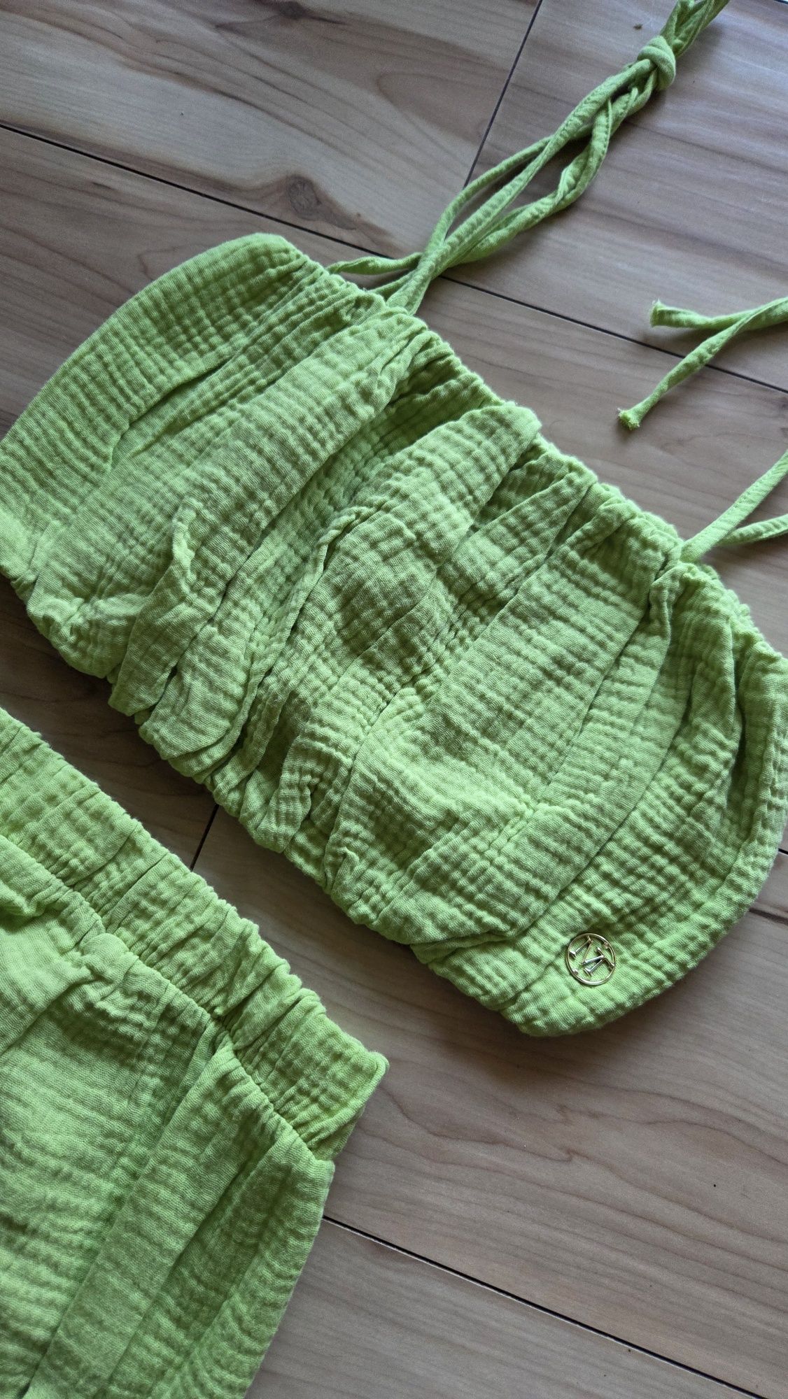 Komplet letni dwuczęściowy neon  M.Tissu M 38