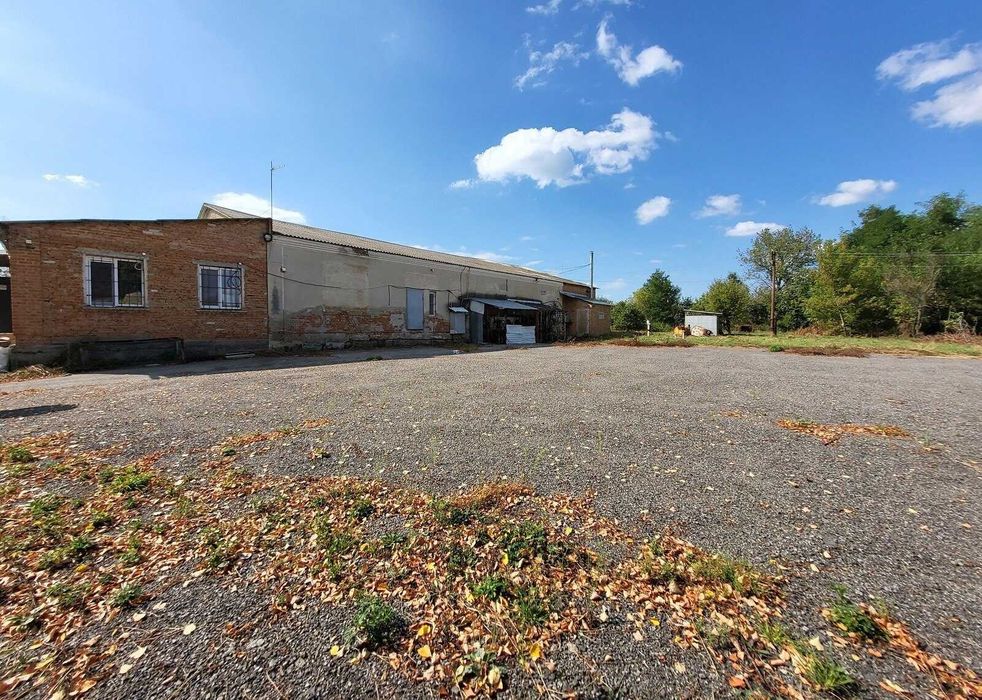 Оренда комерційного приміщення в Некрасове (Юзвин)