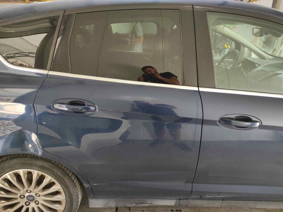 PORTA TRASEIRA DIREITA FORD C-MAX TITANIUM