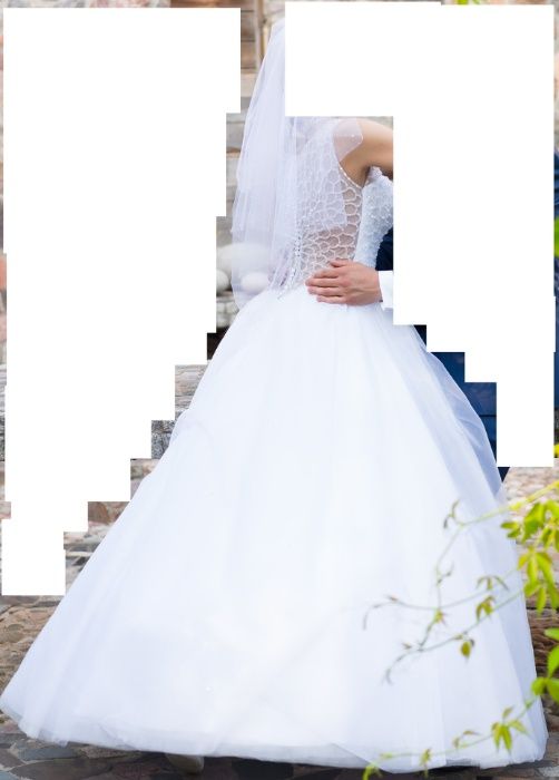 Sprzedam śliczną suknie śubną Relevance Bridal