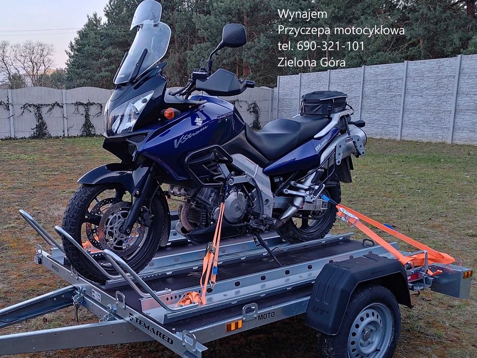 Wypożyczalnia. Przyczepa motocyklowa, do przewozu motocykli
