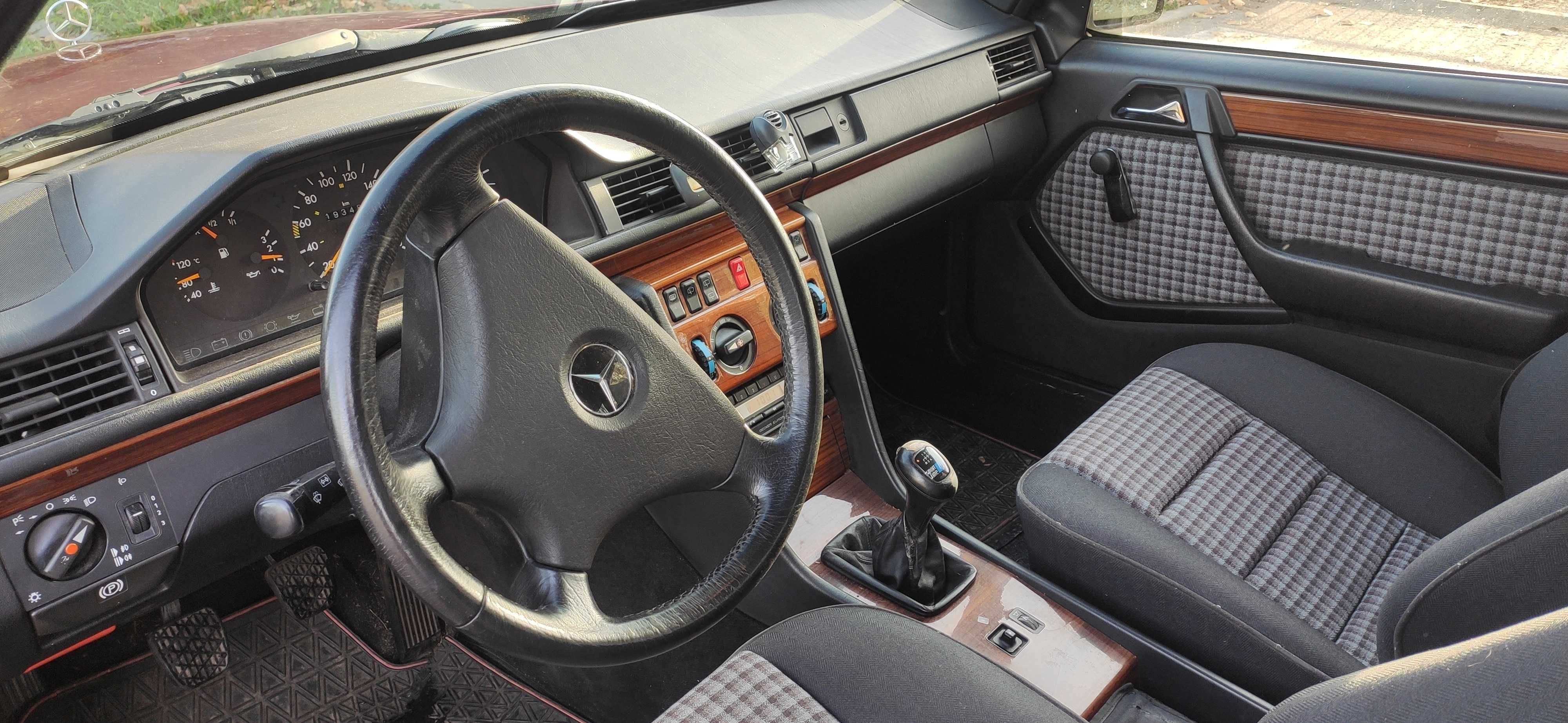 Mercedes-Benz W124 300D  Sportline