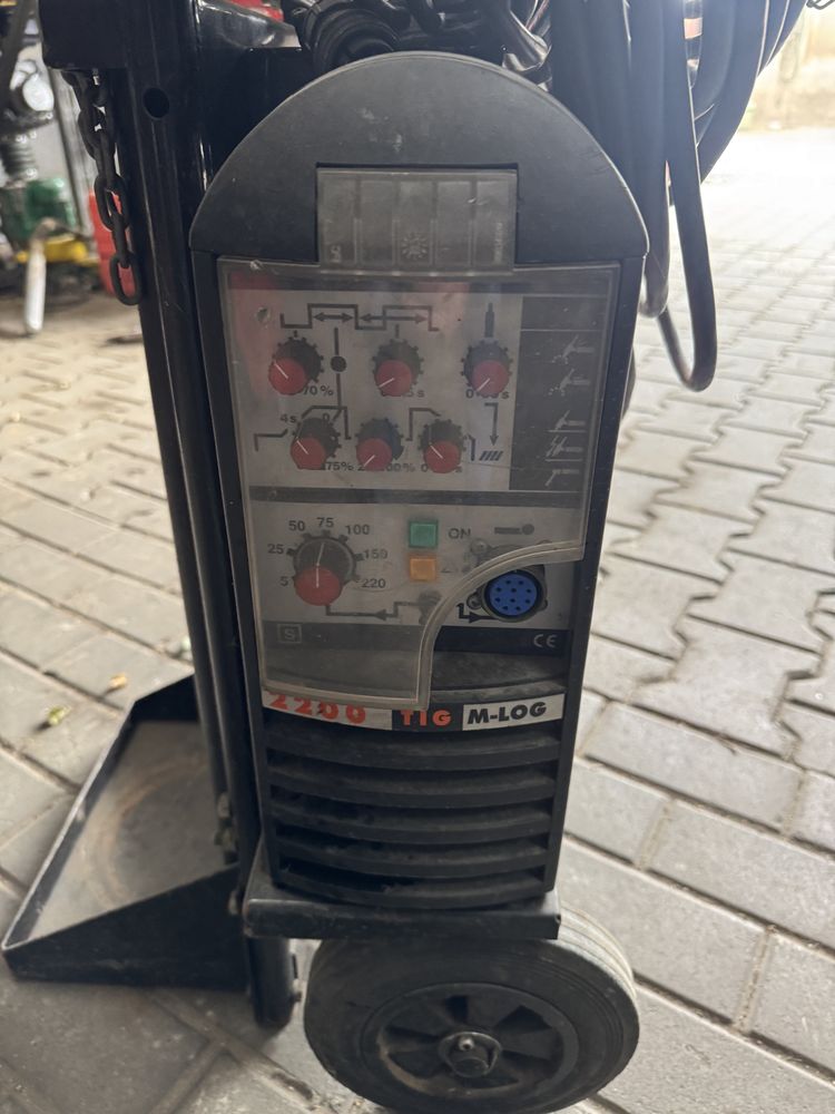 Spawarka kempi Tig 2200