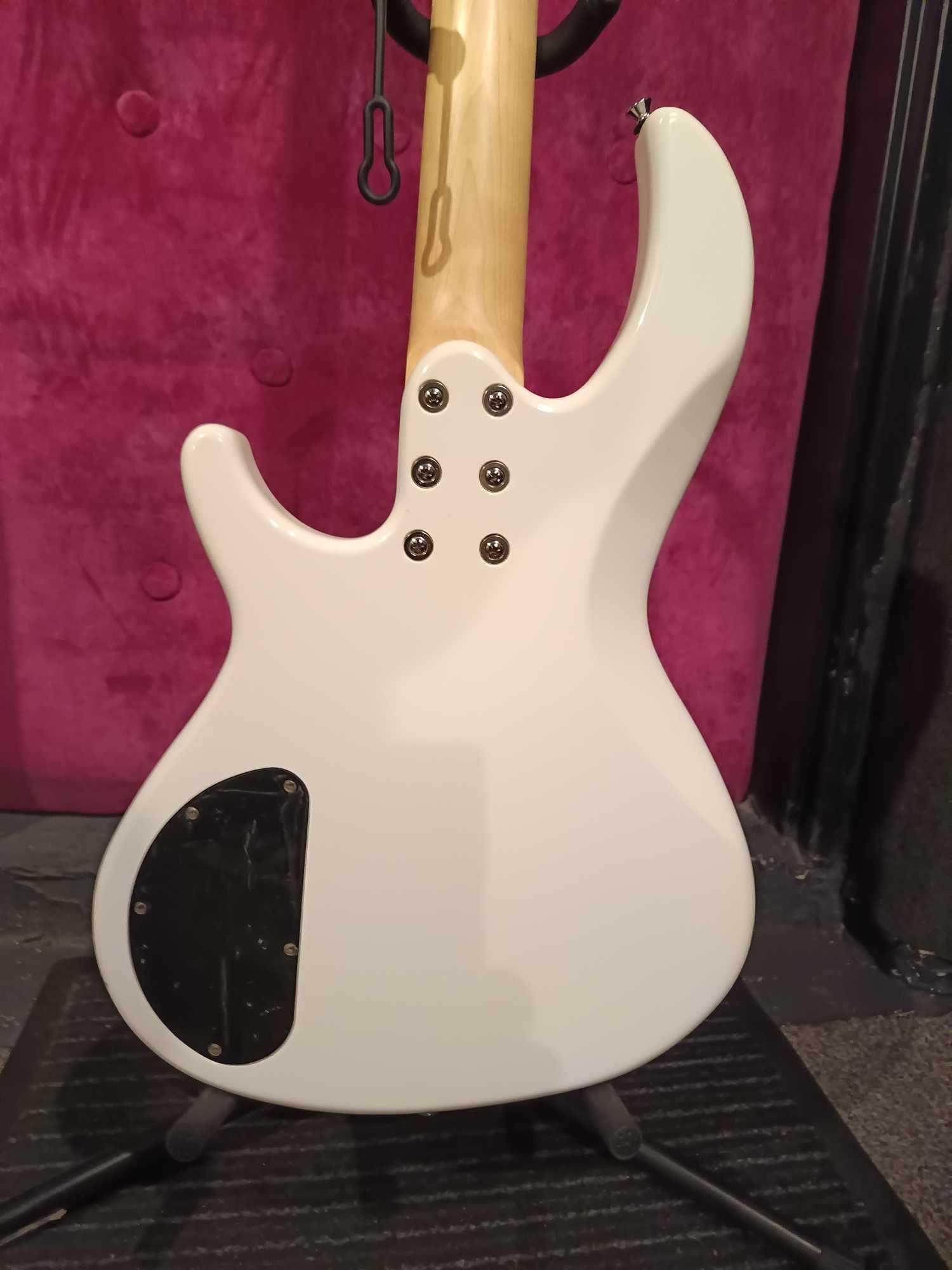 Gitara basowa Aria Pro II RSB series