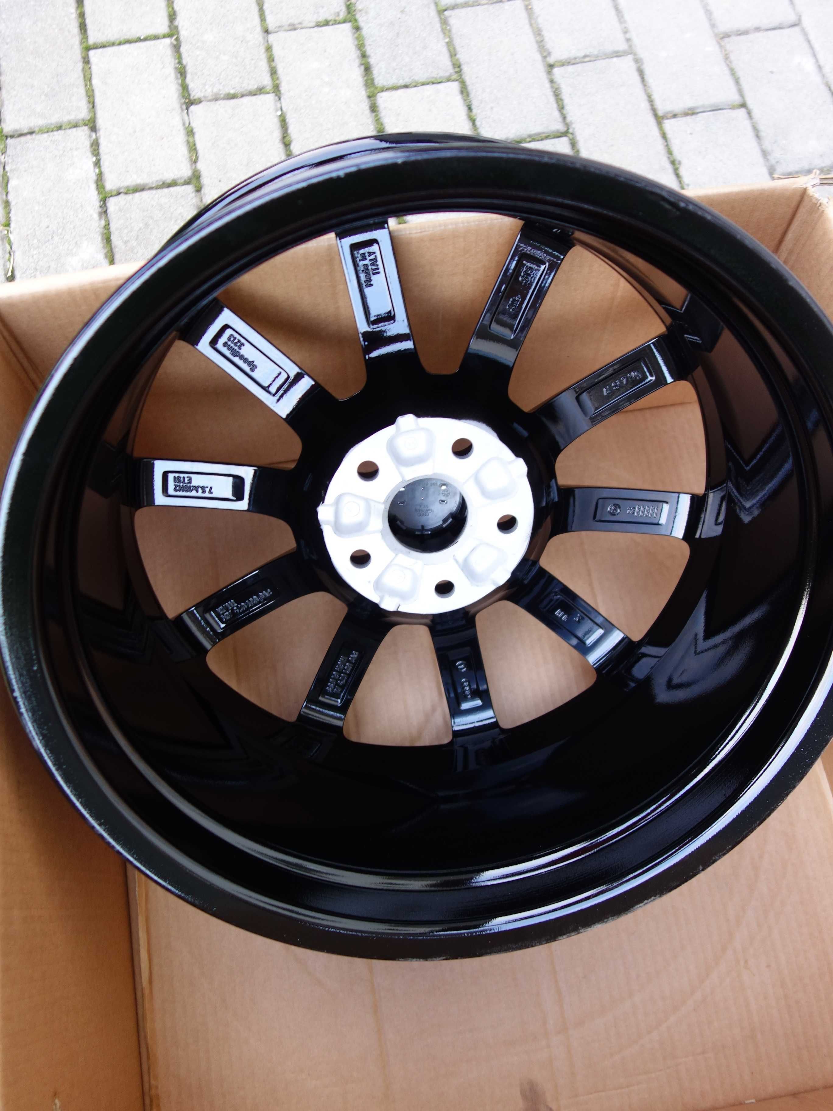 Felgi AUDI S3 A3  Q2 Q3 8V0 18'' AUDI SPORT Oryginalne