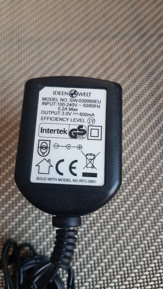 Zasilacz 3V/600mA