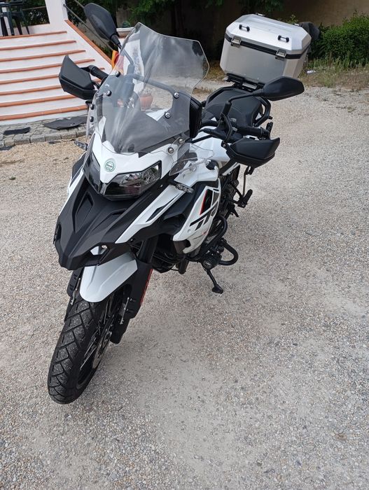 Benelli TRK 502x