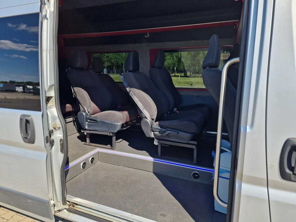 Wypożyczalnia Wynajem Busów 8-9os