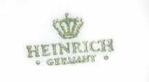 Винтажная чайная чашка Heinrich Germany со сколом.