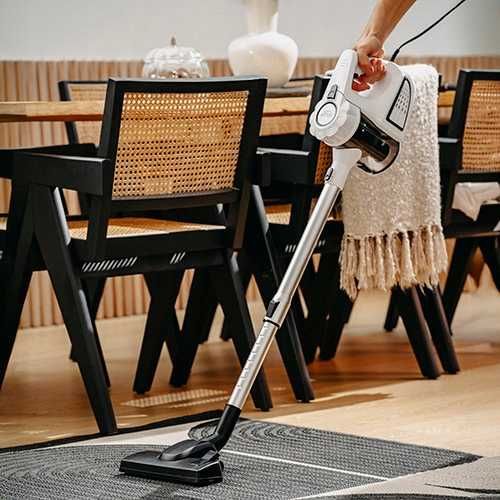 Odkurzacz pionowy Ręczny Bezworkowy  Sieciowy 800W 1,5L Zasięg 6m