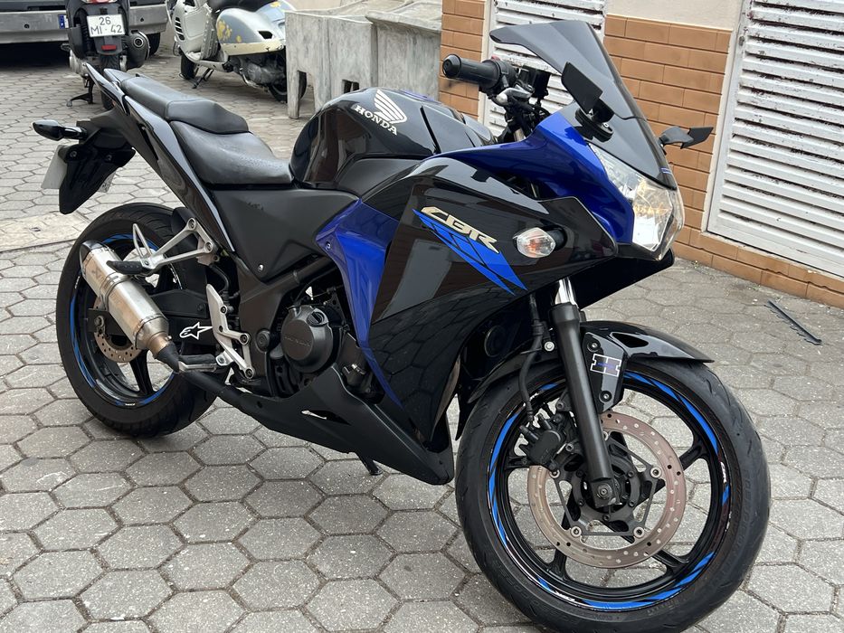 Cbr 250r em otimo estado