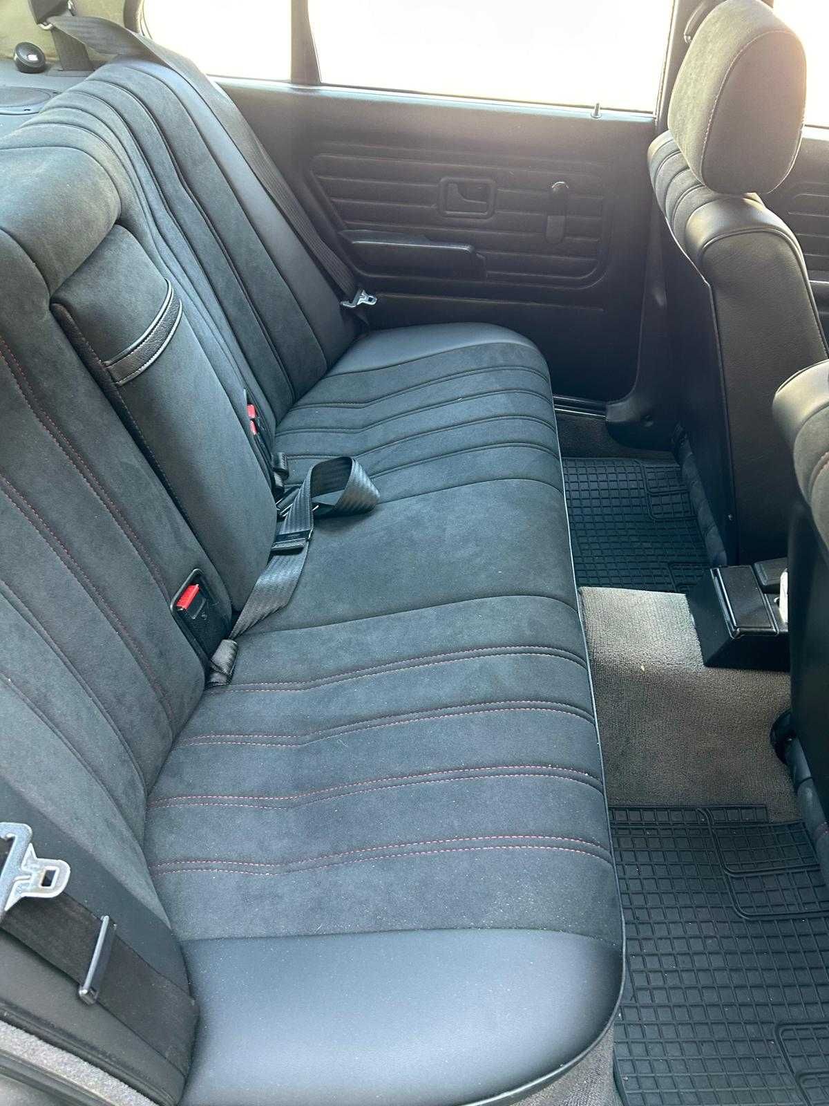 BMW 320i e30 - 1984