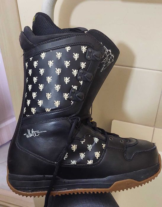 Жіночі чоботи Burton для сноуборда (Ботинки) Б/У