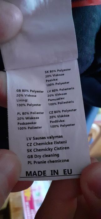 48/182 Garnitur do bierzmowania, na egzaminy i nie tylko.