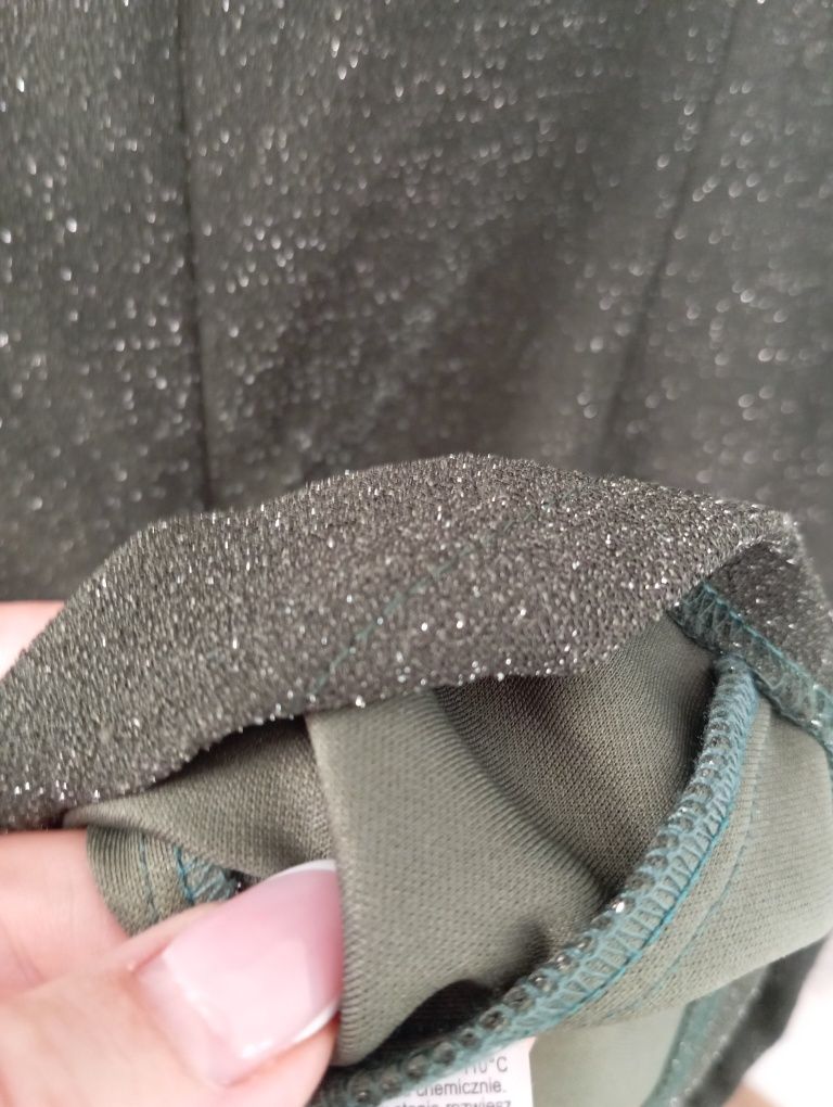 Elegancka sukienka