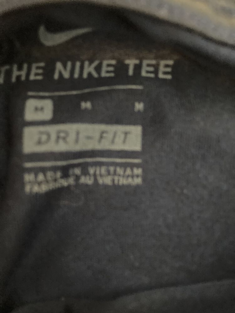 Nike dri fit в хорошому стані