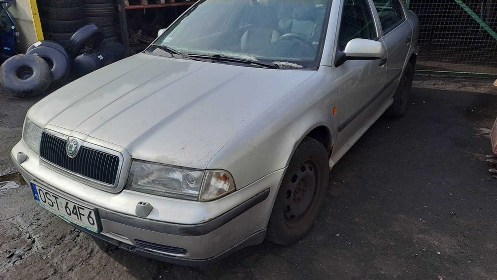 Skoda Octavia na części. Rok 2000. 1.9 TDI 81 kW