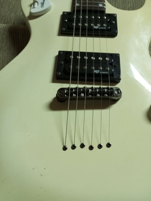 Guitarra eletrica