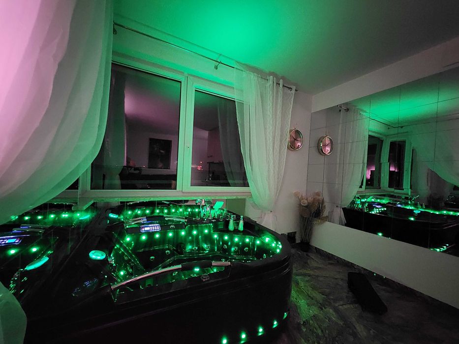 GDAŃSK - PRESTIGE HOME SPA APT przy morzu z luksusowym Jacuzzi i Sauną