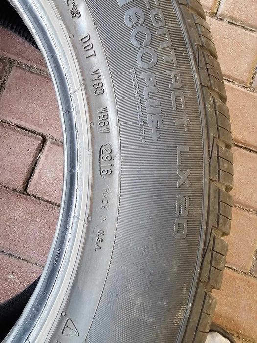 245/60 R 18 105T Continental