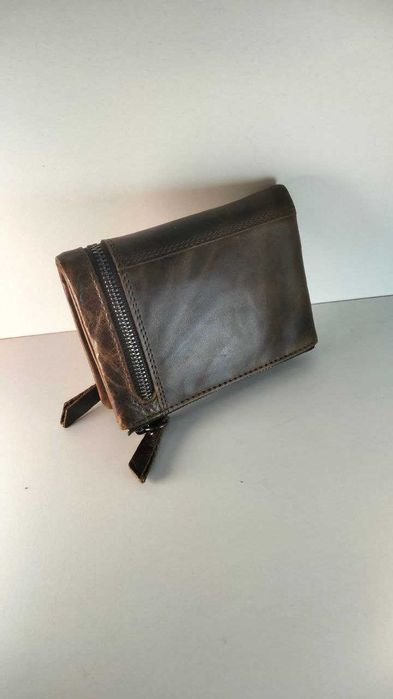Стильний чоловічий гаманець з вінтажної натуральної шкіри