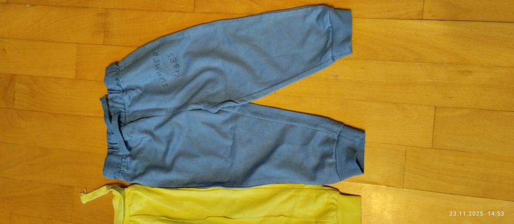 Nowe 4 pary spodni dresowych r. 80