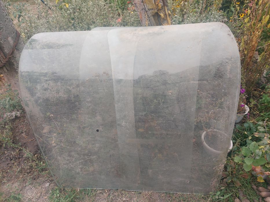 Лобове скло Паз 3 шт+бокові всього 10 шт