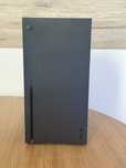 XBOX Series X + słuchawki + 2 pady bezprzewodowe + 7 gier