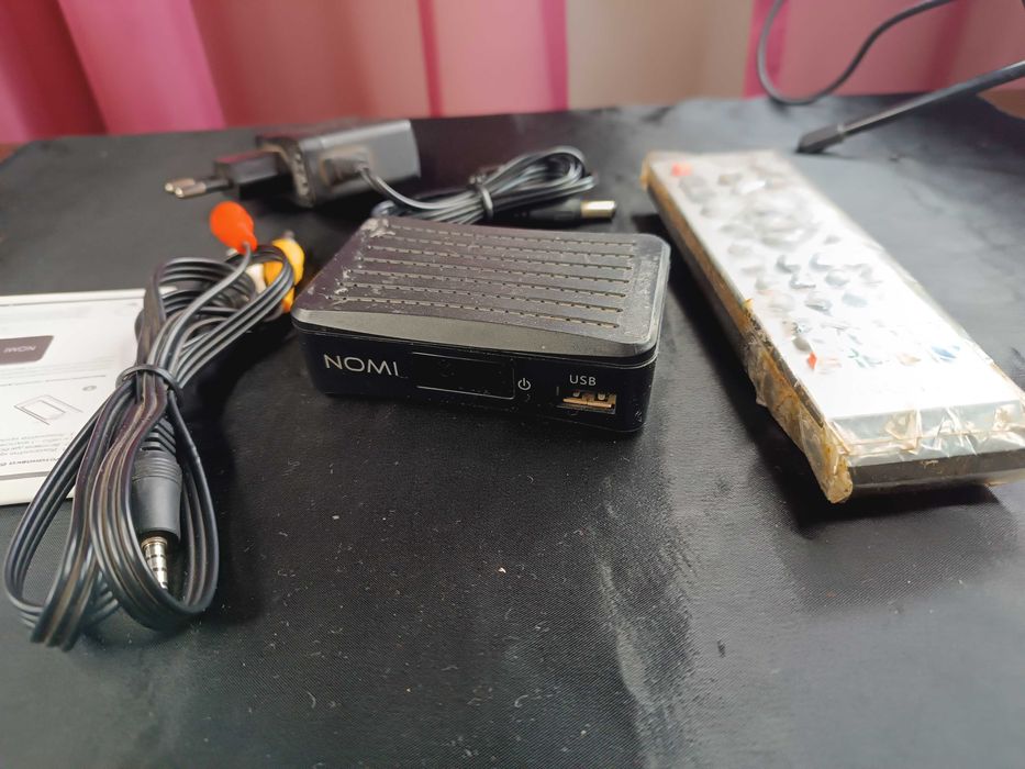 Продам TV Цифровой ресивер TV-Tuner Nomi T201