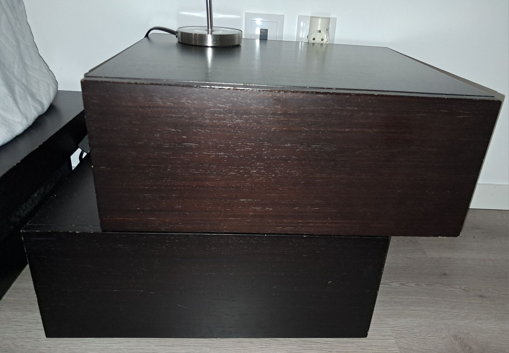 Quarto completo em wengue