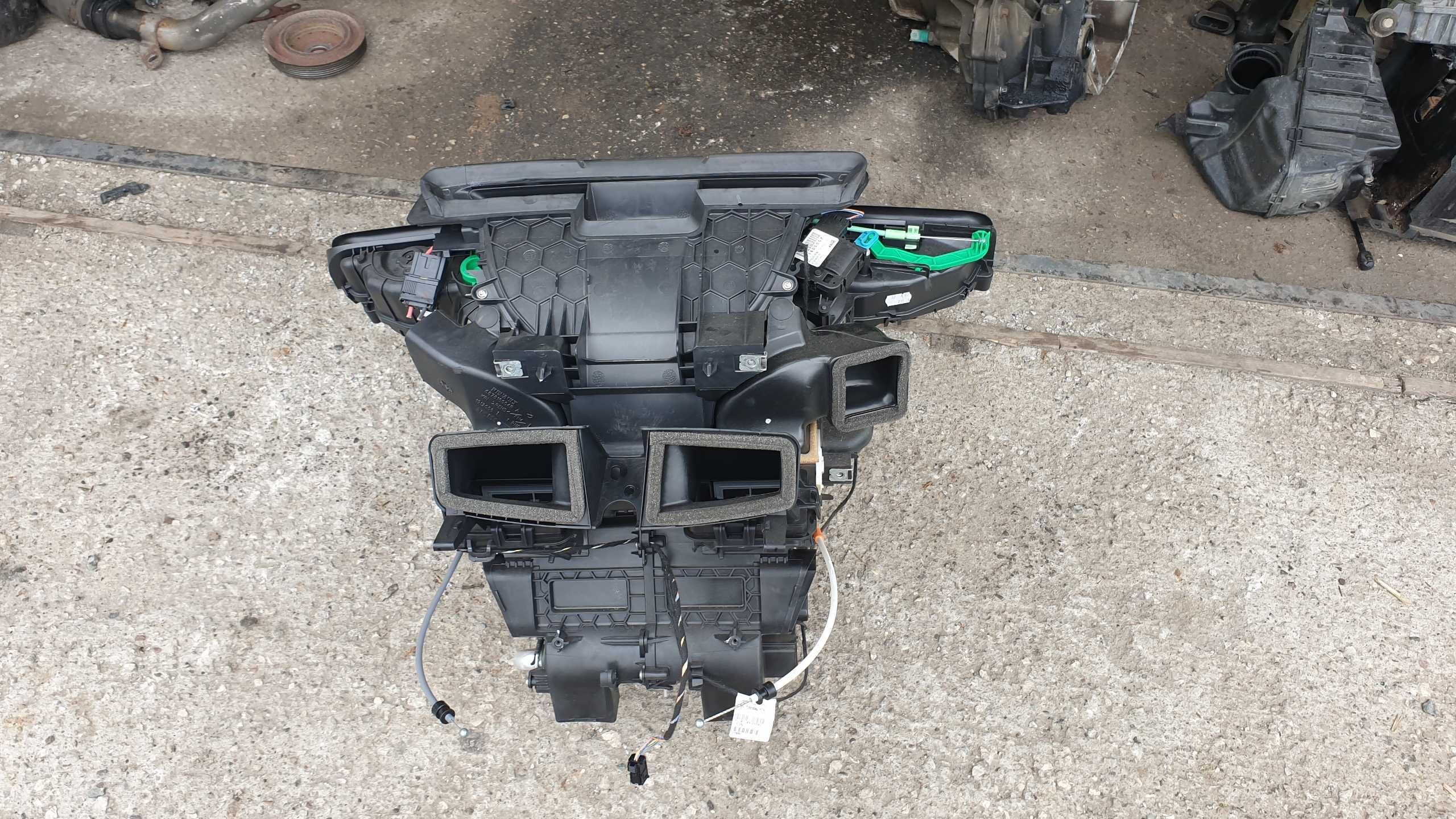 Renault megane III 3 nagrzewnica dmuchawa nawiewu kombajn