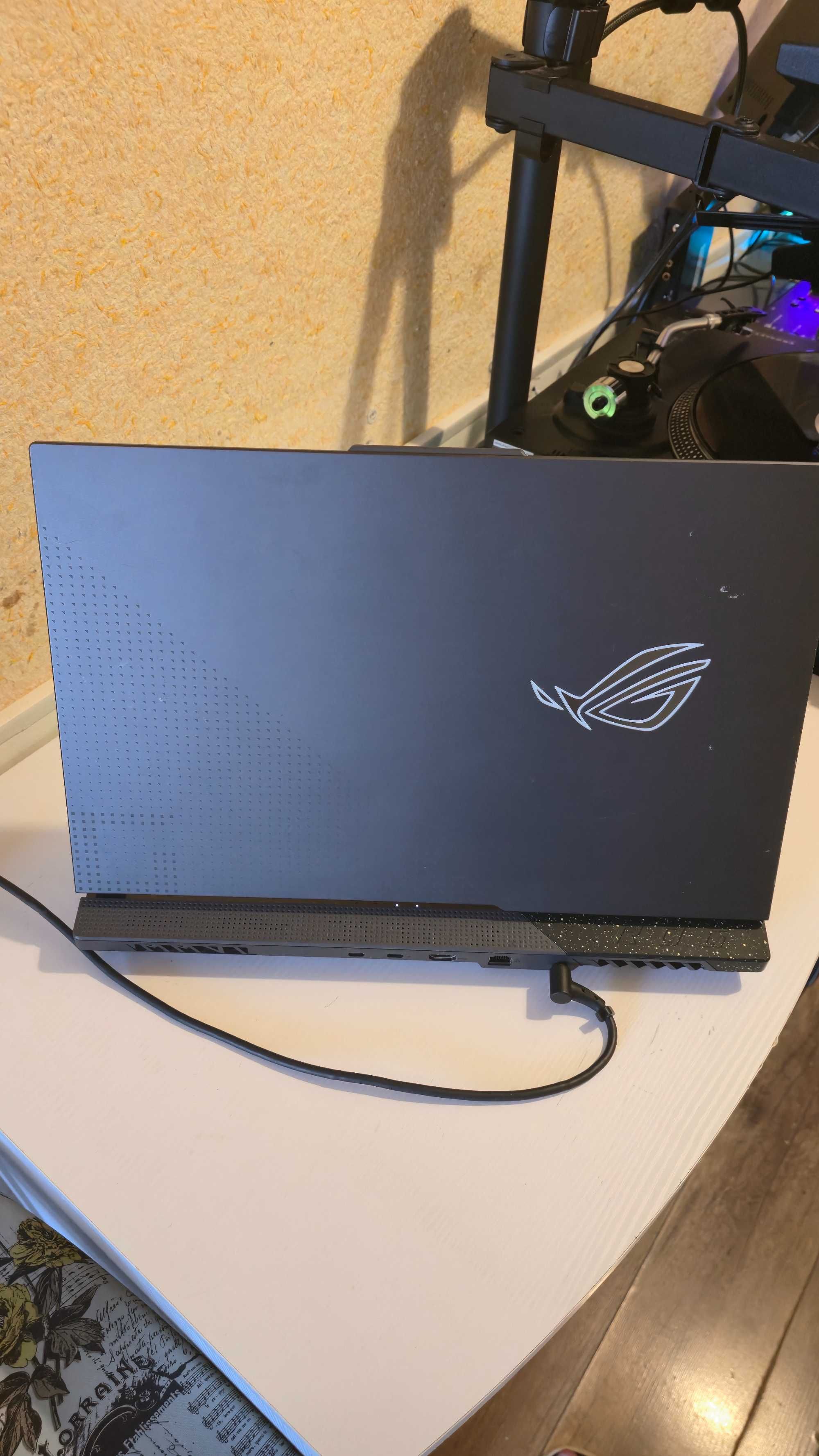 Ноутбук Ігровий RTX 4070 Ryzen 9 7845HX ASUS ROG Strix G17 (2023) G713