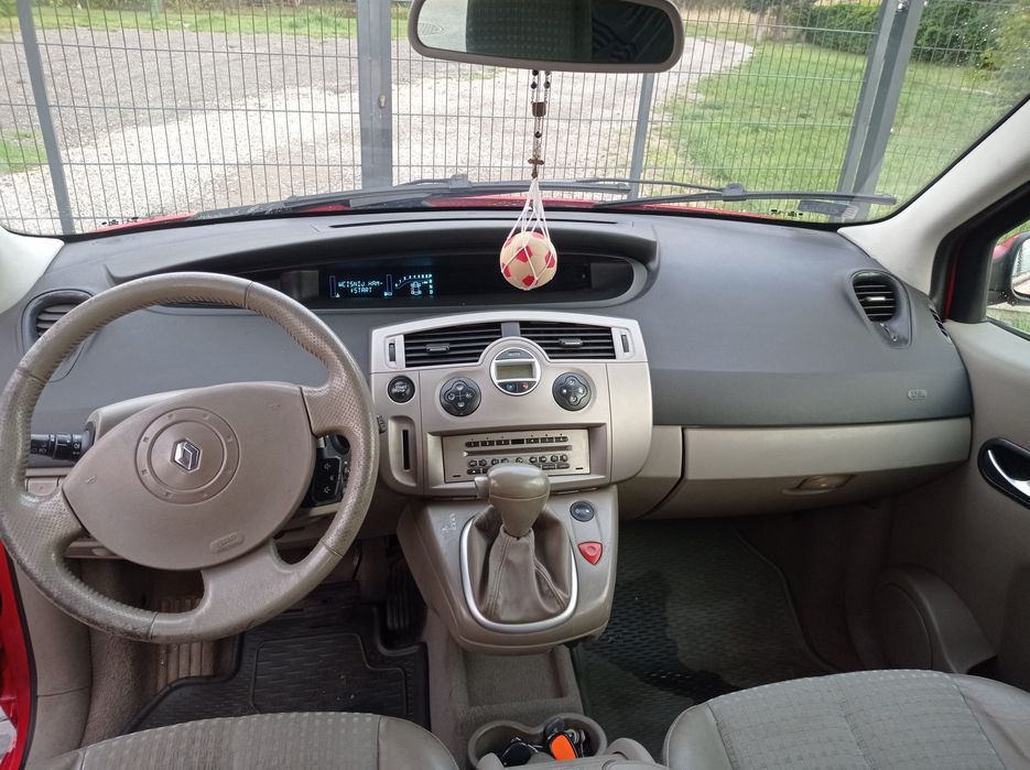 Renault scenic 2.0 automat mały przebieg 106200 km