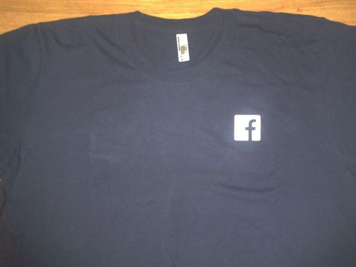 Camisa Facebook