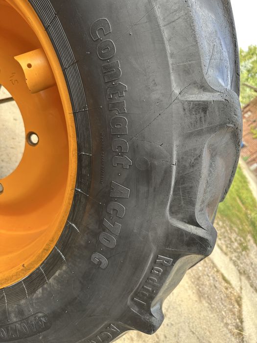 Opony 2 szt. Continental 440/70 R28 JCB ładowarka