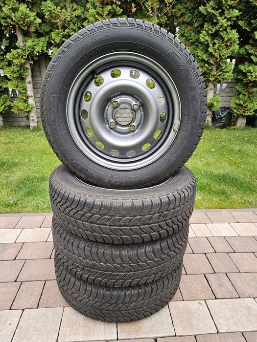 Koła opony zimowe Dębica Frigo 2 175/65R14 Honda