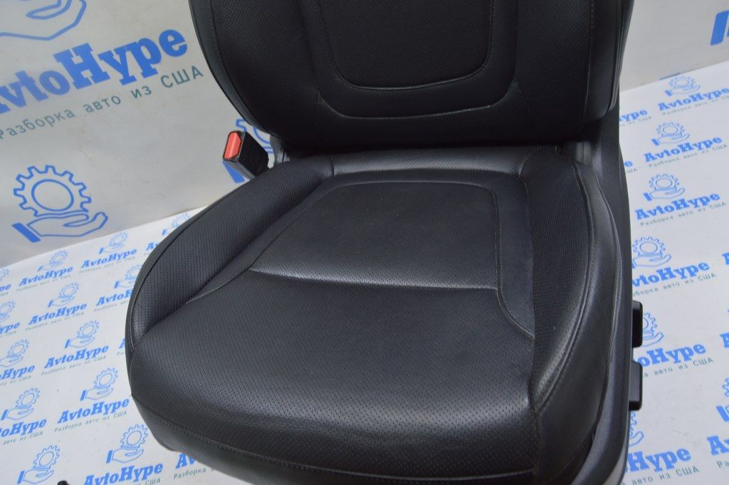 Пассажирское сидение Hyundai Tucson 22- кожа черн, электро, правый рул