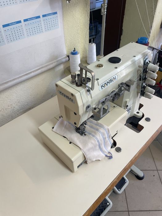 maszyna do szycia renderka KANSAI WX