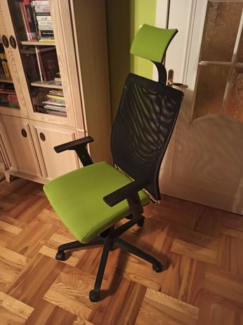 Krzesło biurowe obrotowe ergonomiczne Intrata Operative Nowy Styl