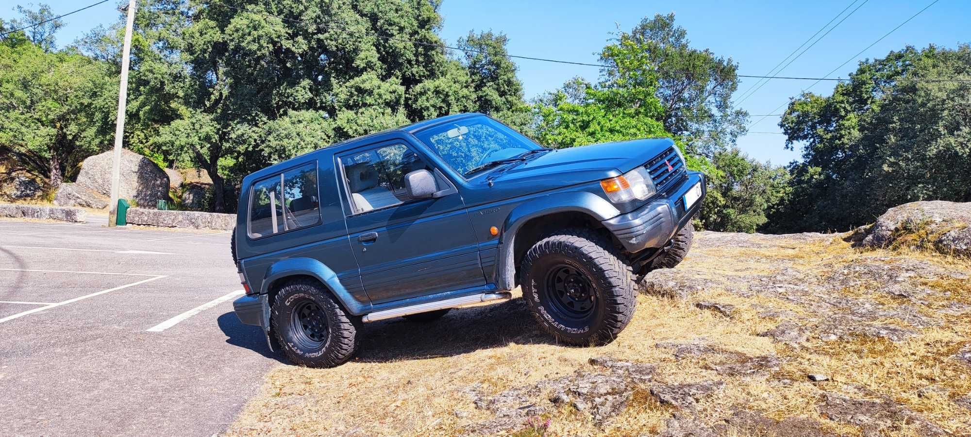 Mitsubishi Pajero GLS (V24) – 2.5 TD 4WD