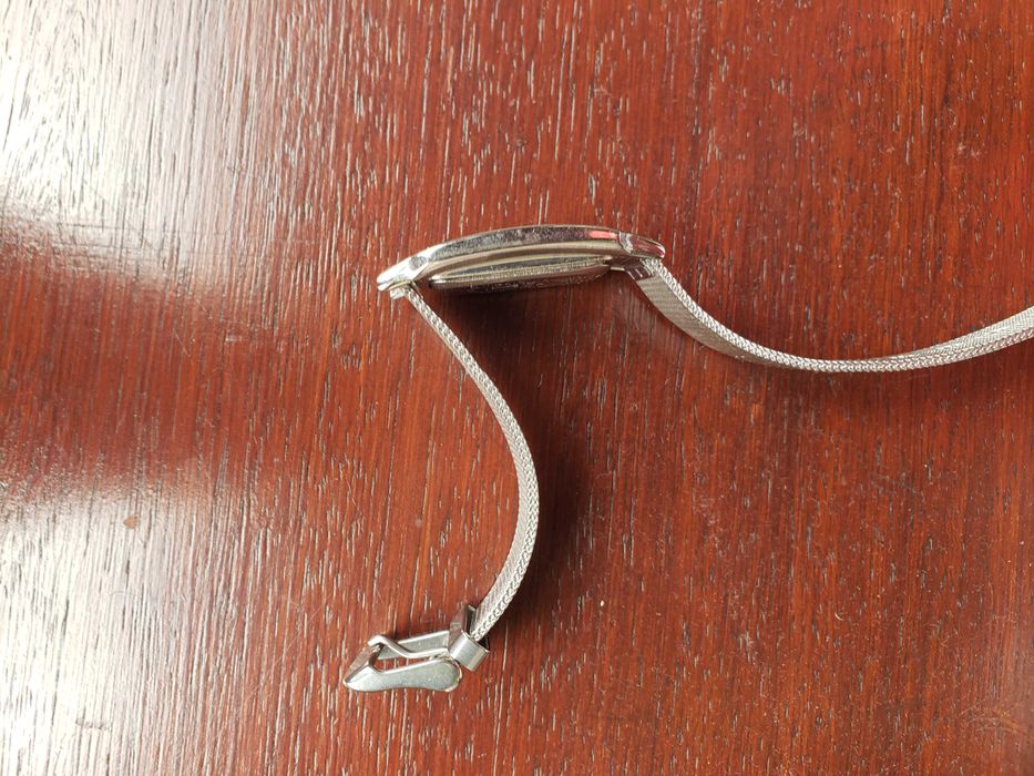 Relogio Calvin Klein Vintage, Bracelete em malha de Aço