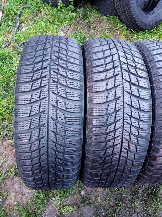 215 60 r16 Bridgestone Brizak