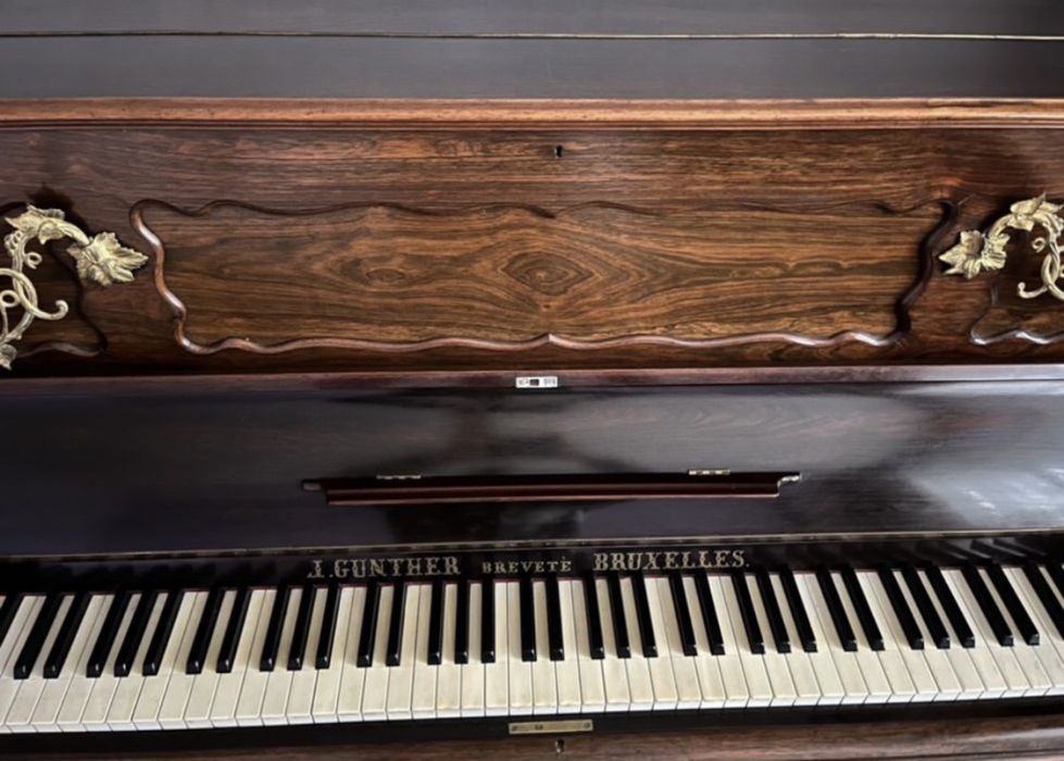 Pianino J. G. B. Bruxelles