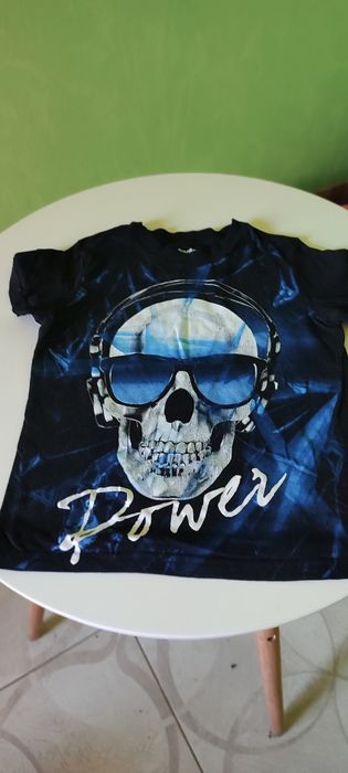 Детские футболки на 5 , 9 лет