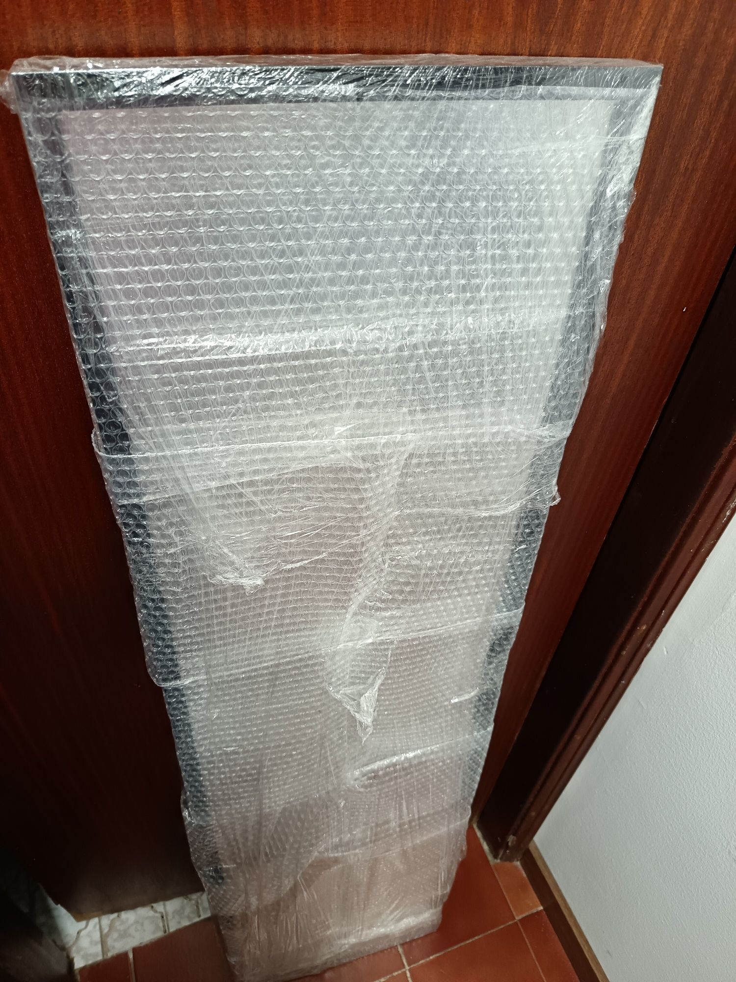 Espelho parede - moldura preta