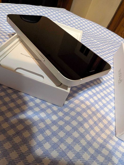 Iphone 12 64gb em bom estado