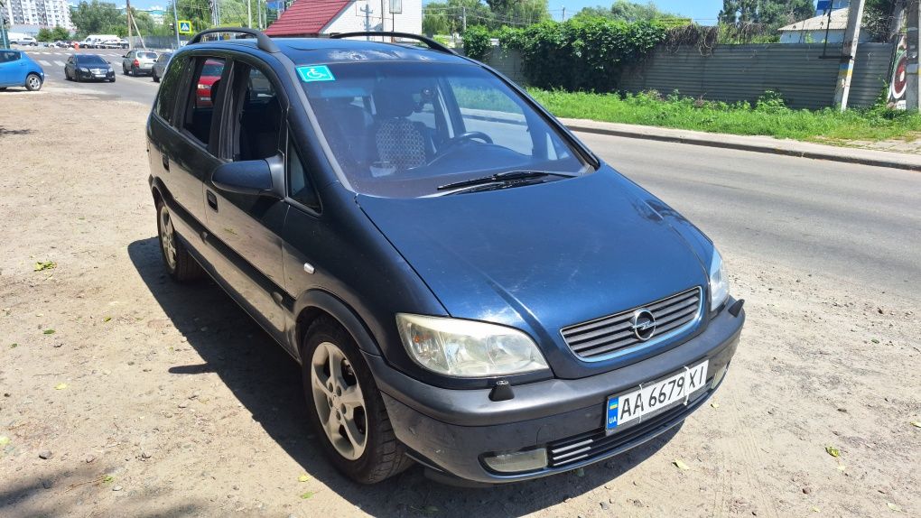 Opel zafira-A,  2.2dti, в робочому стані.